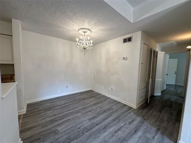 2125 Augusta Drive 55, Houston, TX 77057