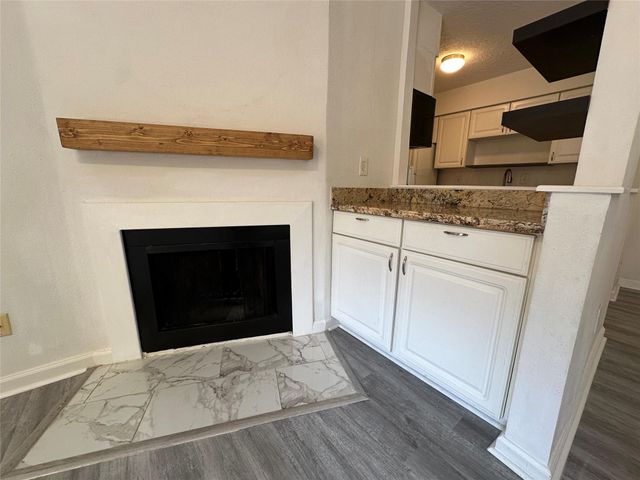 2125 Augusta Drive 55, Houston, TX 77057