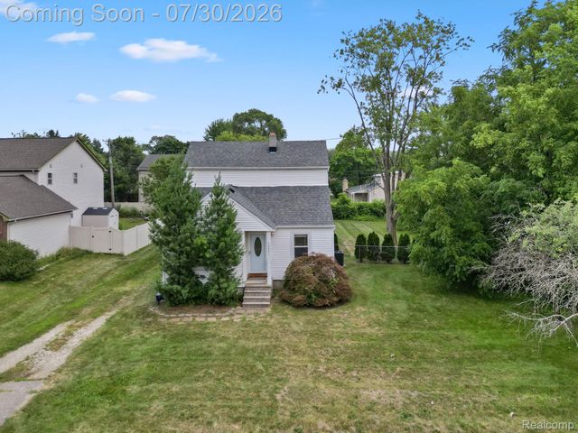 2891 Culbertson Avenue, Rochester Hills, MI 48307