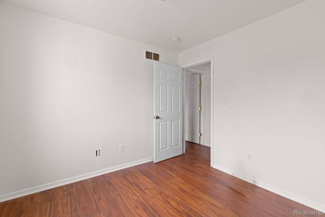 2891 Culbertson Avenue, Rochester Hills, MI 48307