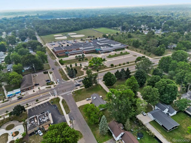 2891 Culbertson Avenue, Rochester Hills, MI 48307