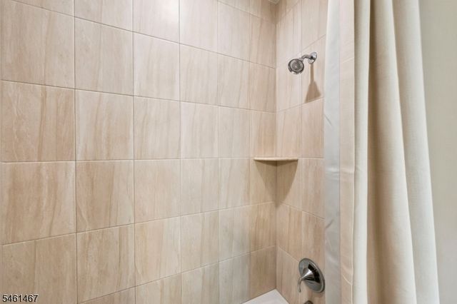 7 Jessica Ln 1104, Union Twp., NJ 07083