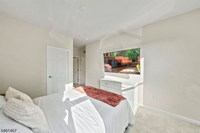 7 Jessica Ln 1104, Union Twp., NJ 07083