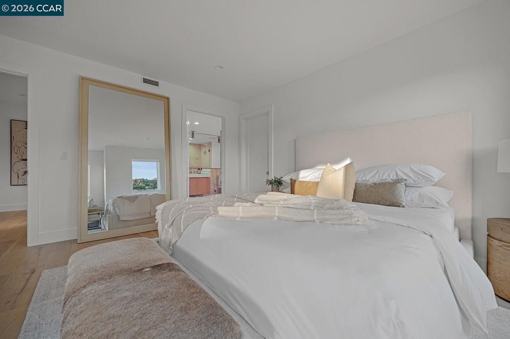 Image 17 of property listing at 3742 Mt. Diablo Blvd #2A WOODHAVEN 2A, Lafayette, CA 94549