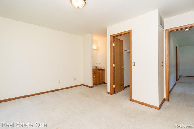 4586 Klais Drive, Clarkston, MI 48348