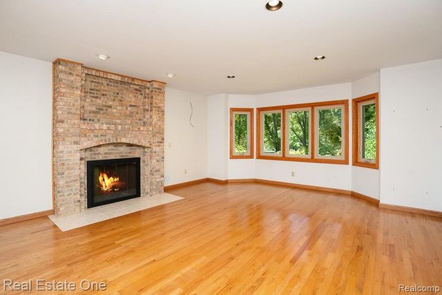 4586 Klais Drive, Clarkston, MI 48348