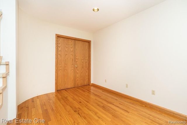 4586 Klais Drive, Clarkston, MI 48348