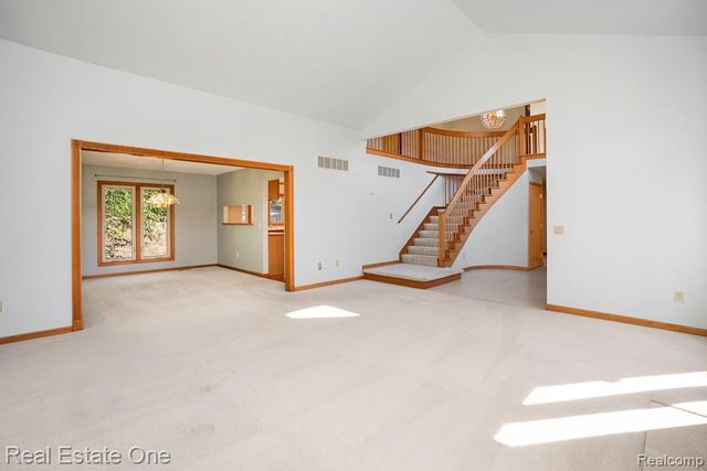 4586 Klais Drive, Clarkston, MI 48348