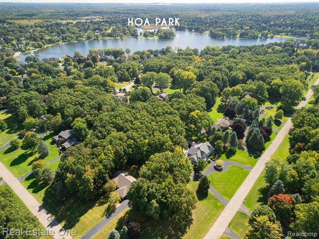 4586 Klais Drive, Clarkston, MI 48348