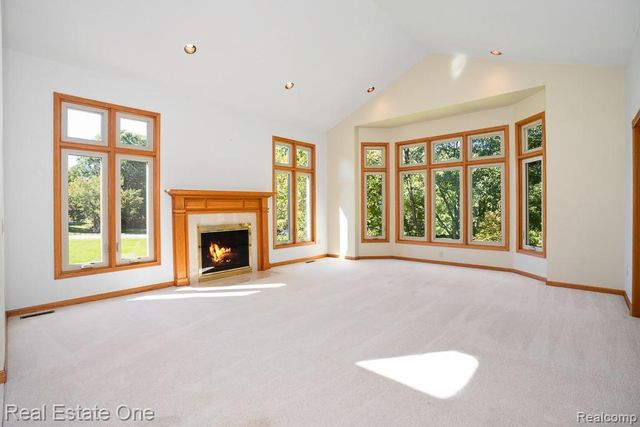 4586 Klais Drive, Clarkston, MI 48348