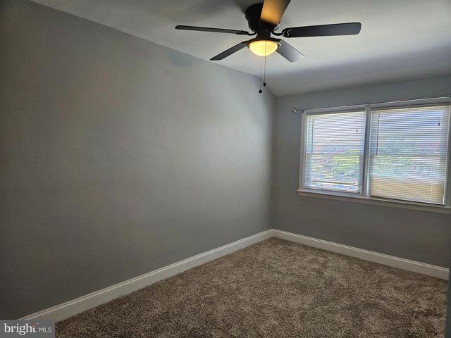 2082 JASMINE RD, Baltimore, MD 21222