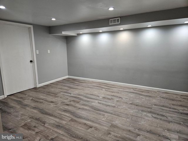 2082 JASMINE RD, Baltimore, MD 21222