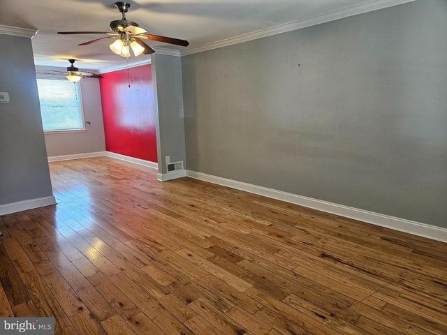2082 JASMINE RD, Baltimore, MD 21222