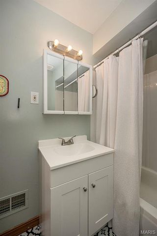 4080 Wilmington Avenue, St Louis, MO 63116