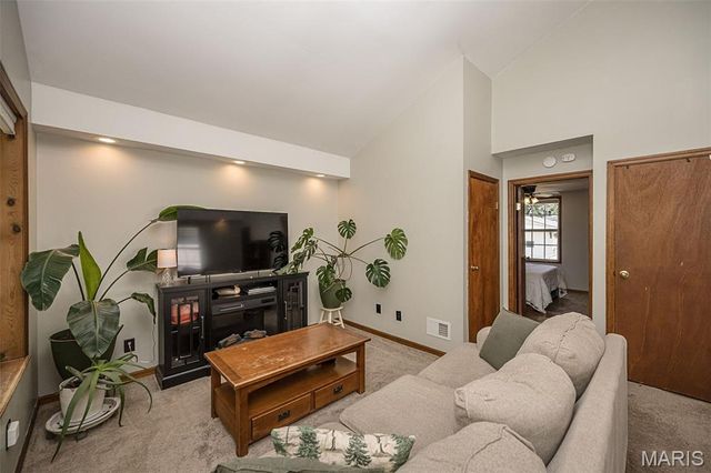 4080 Wilmington Avenue, St Louis, MO 63116