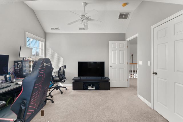 3801 W Randall Street, Battlefield, MO 65619