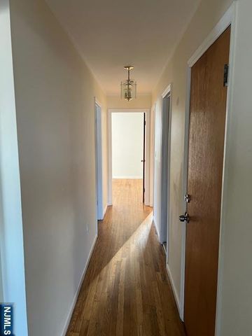 37 Hilton Street, Belleville, NJ 07109