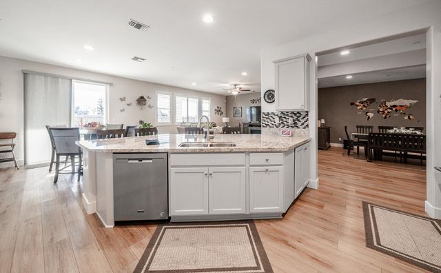 928 Skansen Street, Kingsburg, CA 93631