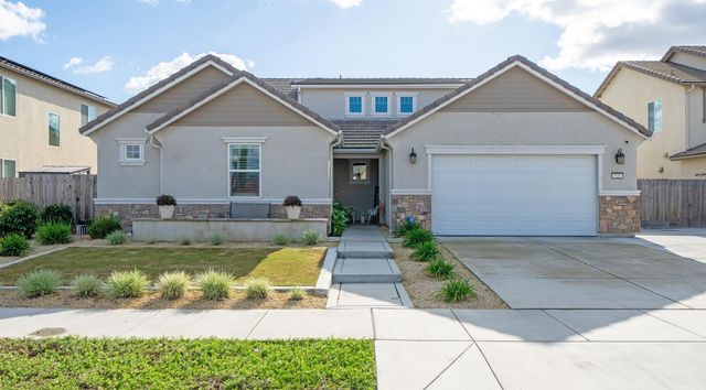 928 Skansen Street, Kingsburg, CA 93631