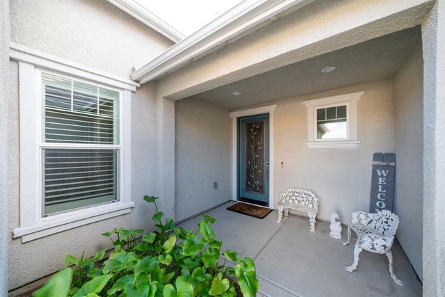 928 Skansen Street, Kingsburg, CA 93631