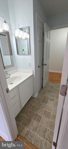 11228 Torrie Way Apt G, Bealeton, VA 22712