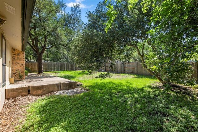 12103 Wycliff LN, Austin, TX 78727