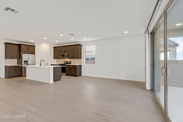 13961 E Squamata Way, Vail, AZ 85641