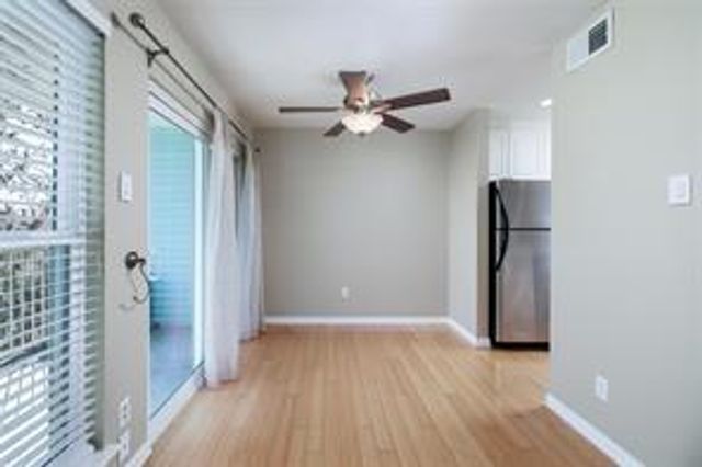 18617 Egret Bay Boulevard 708, Webster, TX 77058