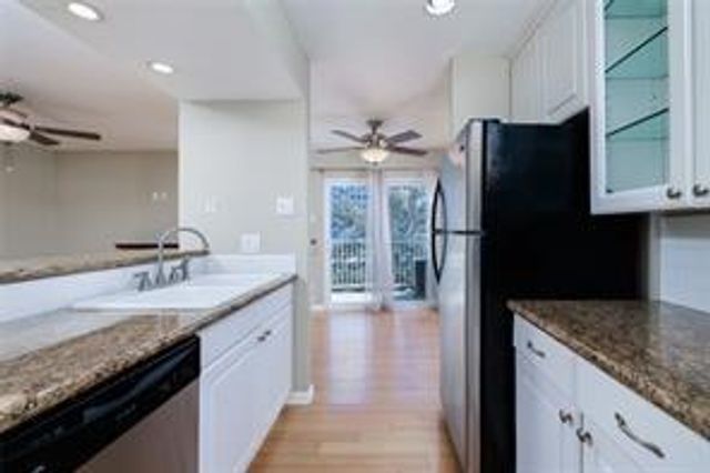 18617 Egret Bay Boulevard 708, Webster, TX 77058