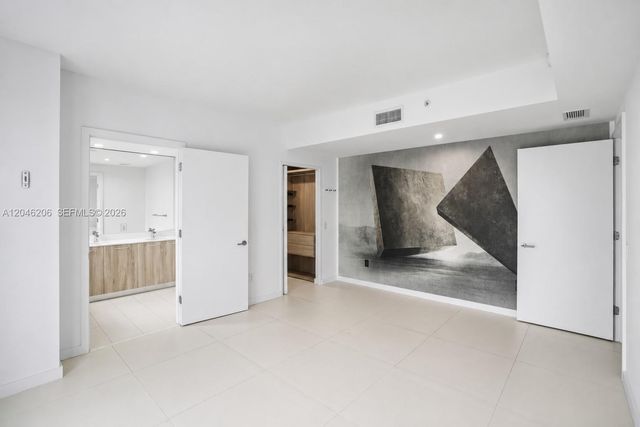 501 NE 31st St 3208, Miami, FL 33137