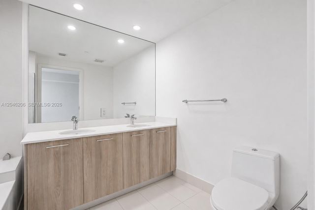 501 NE 31st St 3208, Miami, FL 33137