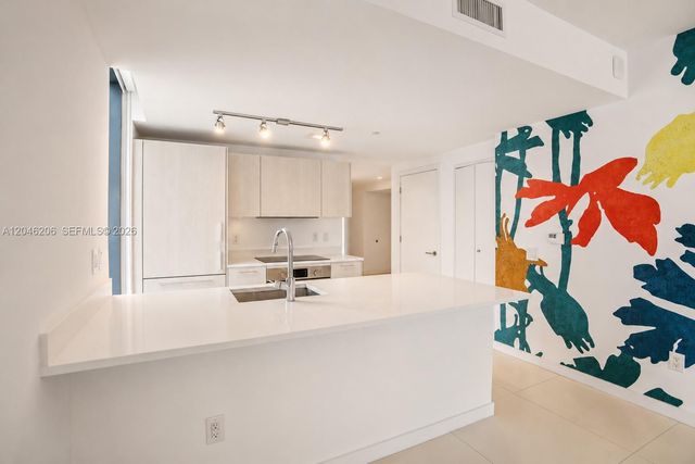 501 NE 31st St 3208, Miami, FL 33137