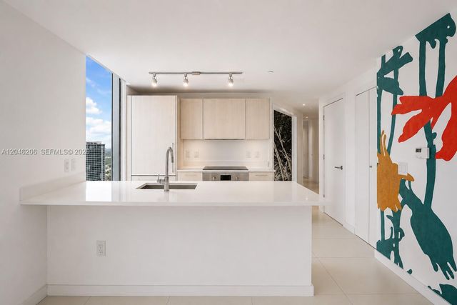 501 NE 31st St 3208, Miami, FL 33137