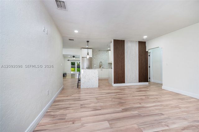 589 Miller Dr, Miami Springs, FL 33166