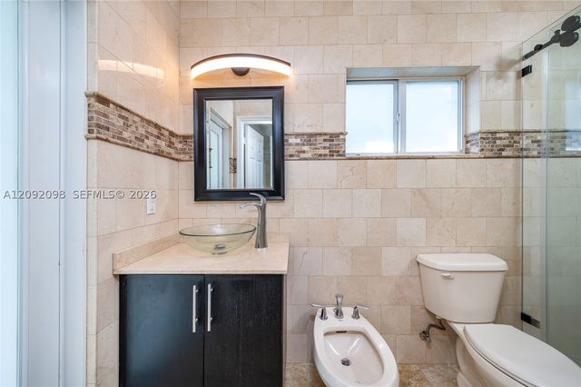 589 Miller Dr, Miami Springs, FL 33166