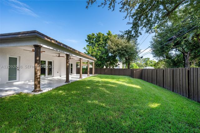 589 Miller Dr, Miami Springs, FL 33166