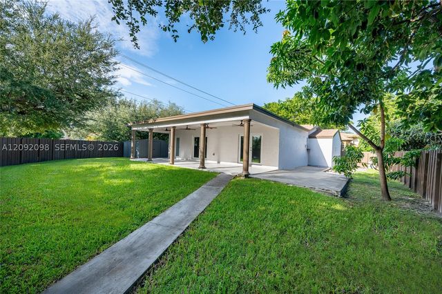 589 Miller Dr, Miami Springs, FL 33166