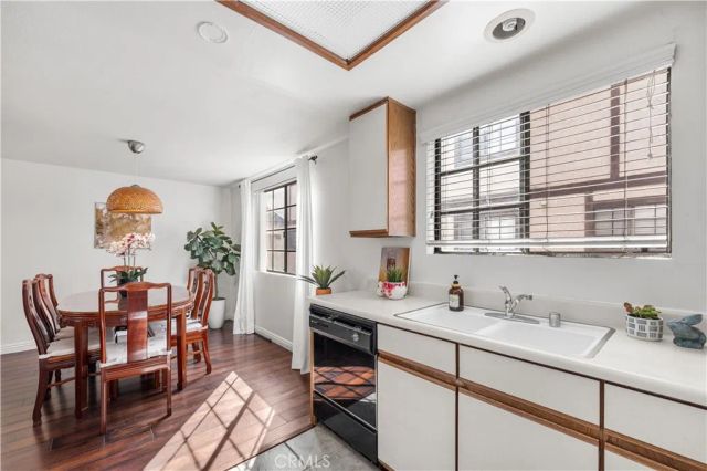 21 California Street H, Arcadia, CA 91006