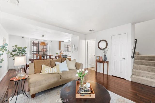 21 California Street H, Arcadia, CA 91006