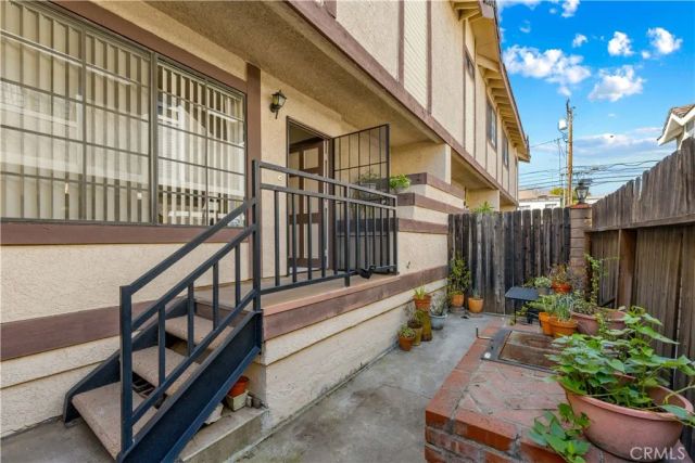 21 California Street H, Arcadia, CA 91006