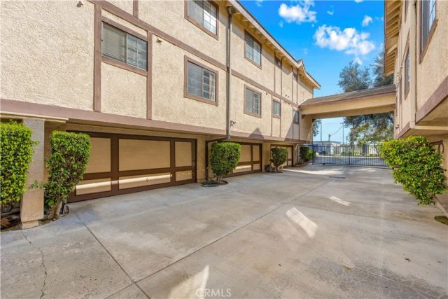 21 California Street H, Arcadia, CA 91006