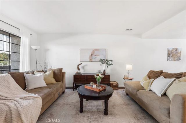 21 California Street H, Arcadia, CA 91006