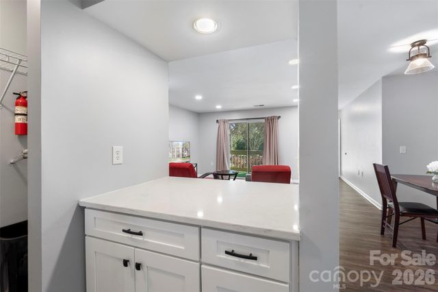 1032 Churchill Downs Court J, Charlotte, NC 28211