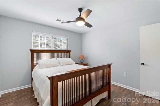 1032 Churchill Downs Court J, Charlotte, NC 28211