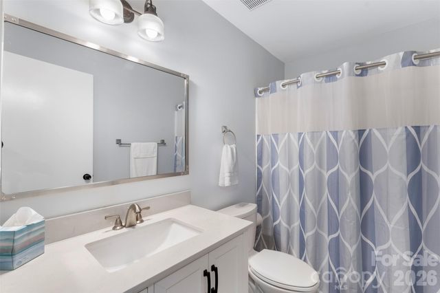 1032 Churchill Downs Court J, Charlotte, NC 28211