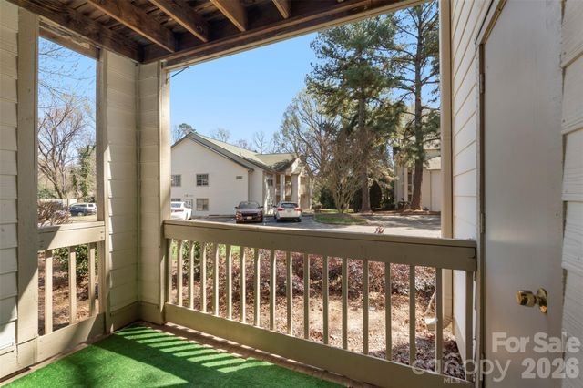 1032 Churchill Downs Court J, Charlotte, NC 28211