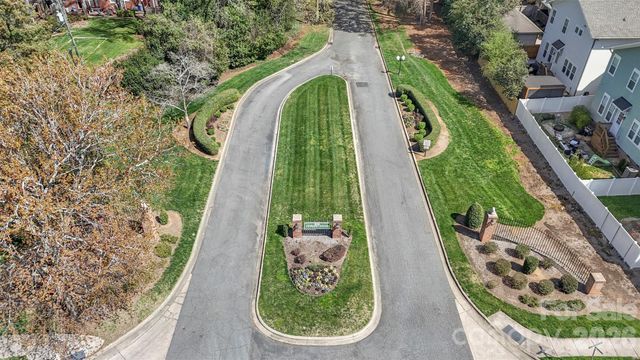 1032 Churchill Downs Court J, Charlotte, NC 28211