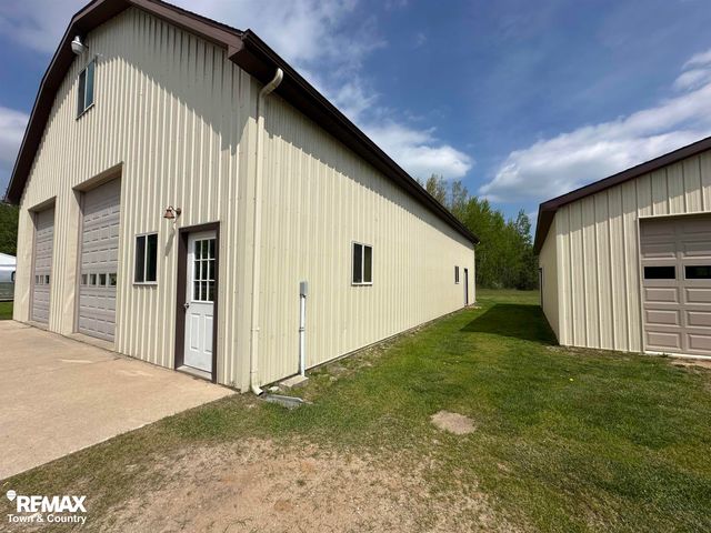 2310 Dale Road, Tobacco Twp, MI 48612