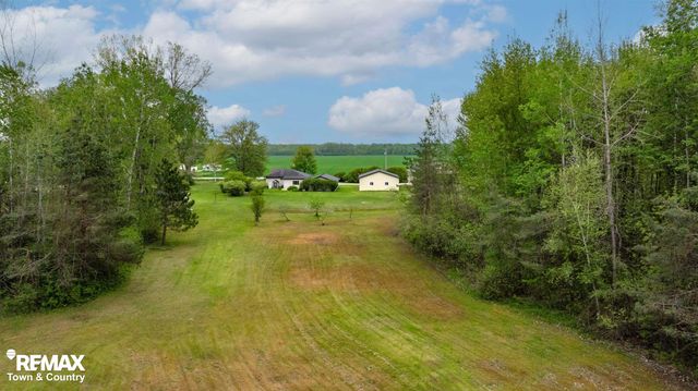 2310 Dale Road, Tobacco Twp, MI 48612