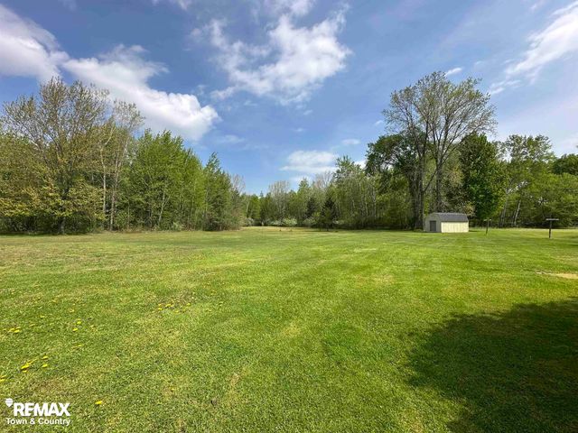 2310 Dale Road, Tobacco Twp, MI 48612